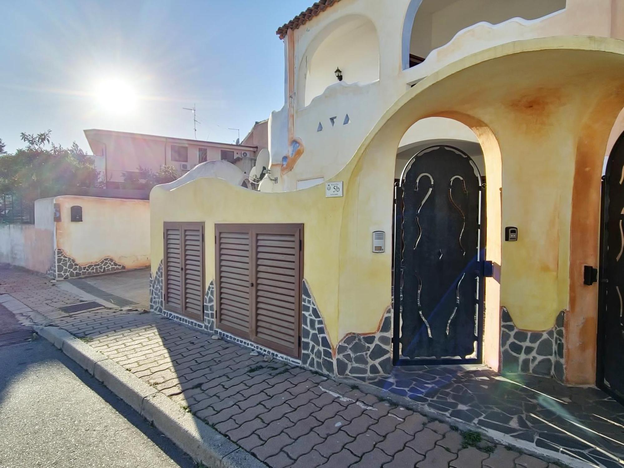 Dommos - Melodie Apartments Cala Liberotto Exteriér fotografie